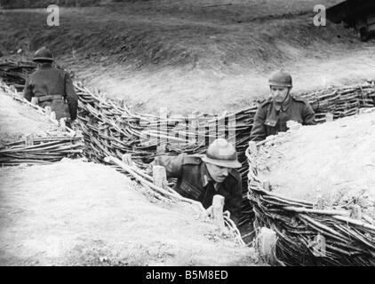 Französische Truppen in Schützengräben Weltkrieg Geschichte Frankreich Trench Warfare französische Soldaten in befestigte Schützengräben Foto undatiert Stockfoto