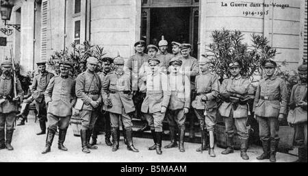 2 G55 W1 1915 25 E deutsche Offiziere nr Hotel WWI Foto Geschichte Welt Krieg ich Western Front La Guerre Dans Les Vosges 1914 15 Schlacht Stockfoto