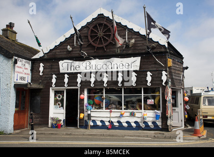 Eine typische Sounvenir-Shop befindet sich in der Stadt von Penzance in Cornwall im Westen von England. Stockfoto