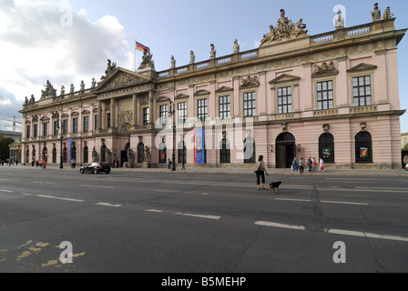 Zeughaus alte Arsenal Unter Den Linden Berlin Deutschland Stockfoto