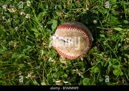 Zerrissene baseball Stockfoto