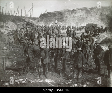 9FK 1916 11 13 A1 E Schlacht des Somme 1916 britischen Soldaten 1 Weltkrieg Frankreich Schlacht des Somme 23 Juni 26. November 1916 Briten so Stockfoto