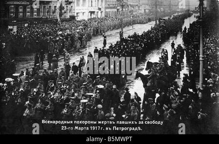 9RD 1917 3 12 A3 3 Februar Revolution Trauerzug Februar Revolution 12 März 27 Feb O S 1917 Trauerzug von der s. Stockfoto