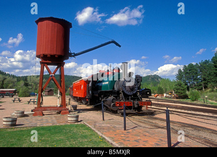 Zug, Dampflok, Wasserturm, Black Hills Central Railroad, Hill City, Black Hills, South Dakota, USA, Nordamerika Stockfoto