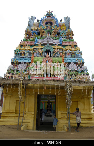 HARA SAAPA VIMOCHANA PERUMAL TEMPEL IN DER NÄHE VON THIRUVAYYAR THANJAVUR TAMILNADU Stockfoto