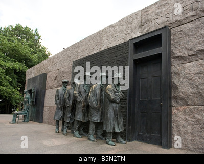 Teil des Roosevelt Memorial, Darstellung einer Depression-era Brot. Washington D.C. Stockfoto