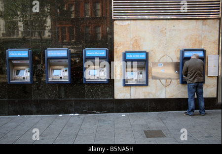 Barclays Bank Geldautomaten im Zentrum von London Stockfoto