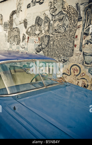 Alte amerikanische Autos oder Yank Tanks in Alt-Havanna-Kuba Stockfoto