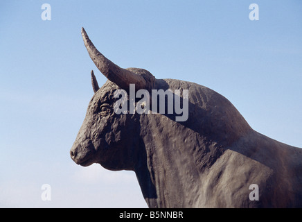 Skulptur von Bull. Vista Alegre Palace. Madrid. Spanien. Stockfoto