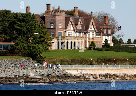 Herrenhaus entlang Klippenweg in Newport, Rhode Island Stockfoto