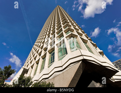 Centre Point Gebäude mit größter Club in London Stockfoto