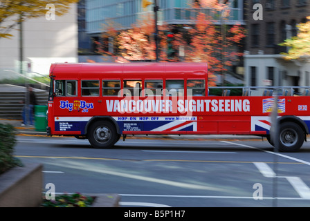 roten Touristenbus oben offen in Vancouver, Stadt in British Columbia Kanada Stockfoto