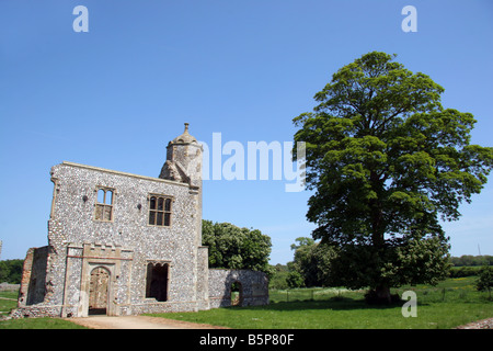 Ruine des Torhauses an Baconsthorpe Castle Norfolk in England Stockfoto