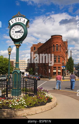 Uhr auf Genesee Street Utica Stadt New York State, USA Stockfoto