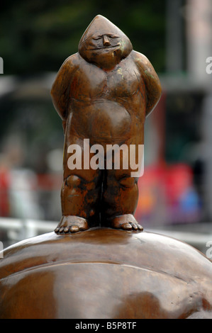 GNOME-Statue in Wroclaw, Polen, eines der vielen Gnome-Statuen in der Stadt Wroclaw/Breslau, Polen Stockfoto