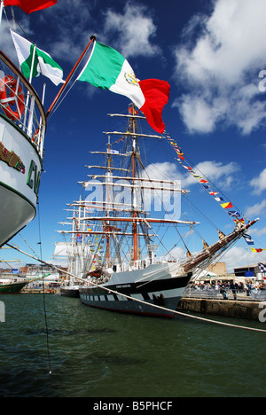 Tall Ships Race 2008 in Liverpool vor Anker gestellt Stockfoto