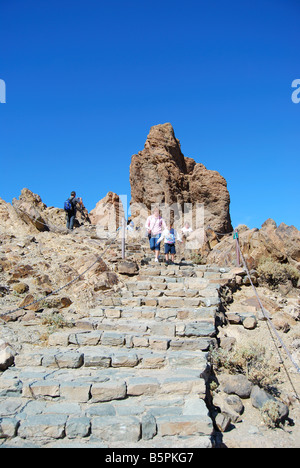 Weg auf Los Roques de Garcia, Parque Nacional Del Teide, Teneriffa, Kanarische Inseln, Spanien Stockfoto