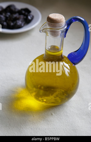Kreta eine Flasche kalten natives Olivenöl gepresst Stockfoto