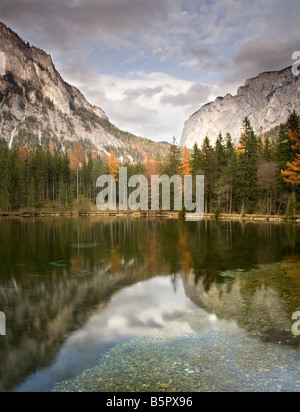 Stilles Wasser in den Grunen See, Steiermark, Österreich. Stockfoto