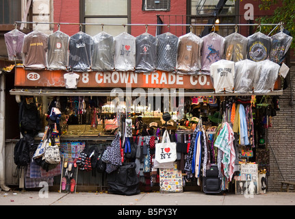 Bürgersteig-Shop in New York City Stockfoto