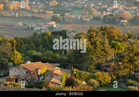 Dawn Oppede le Vieux Provence Frankreich Stockfoto