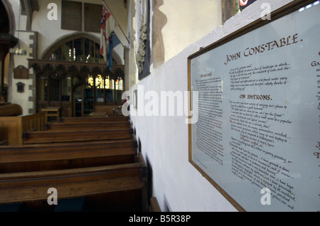 Ein Zeichen geben Informationen über John Constable in St. Marys Kirche East Bergholt in Suffolk Stockfoto