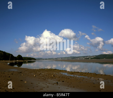 Den Fluss Kent Arnside mit Blick in Richtung Grange Over Sands Cumbria, England Stockfoto