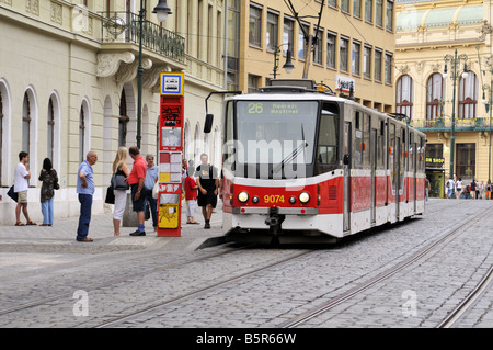 Prag Nr. 26 Straßenbahn auf Na Porici Straße Tschechische Republik Stockfoto