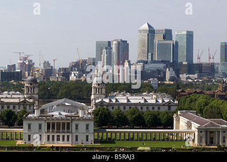 Canary Wharf Finanzviertel von Greenwich Hill, Greenwich, London betrachtet Stockfoto