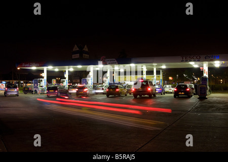 Tesco Tankstelle - Milton Keynes - Buckinghamshire Stockfoto