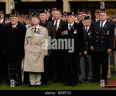 Gedenktag in George Sq Glasgow zur Erinnerung an Großbritannien s Krieg tot am Remembrance Day Sonntag Stockfoto