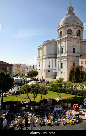 Feira da Ladra, Flohmarkt, in der Nähe der Panteão, Lissabon, Portugal Stockfoto