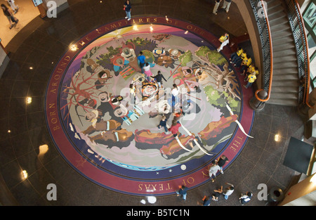 Texas Hill Land Austin Bob Bullock Texas State History Museum der Geschichte von Texas Eingang Rotunde Boden Wandbild Stockfoto