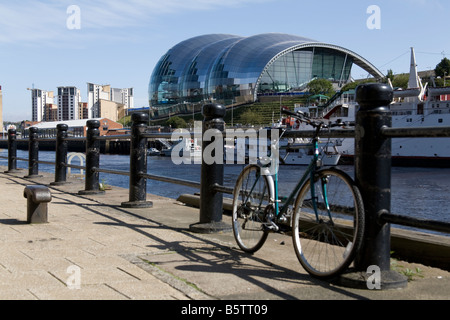 Der Salbei, entworfen von Sir Norman Foster als Musikzentrum in NewcastleGateshead, Tyneside, UK Stockfoto