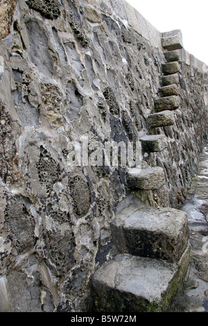 Steinstufen in der Bucht Stockfoto