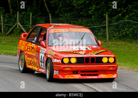 1988-BMW M3 BTCC-Anwärter mit Fahrer Alan Minshaw beim Goodwood Festival of Speed, Sussex, UK. Stockfoto