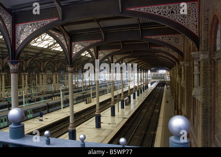 London Liverpool Street Station geschlossen für Maschinenfabrik keine Pendler keine Fahrgäste Stockfoto