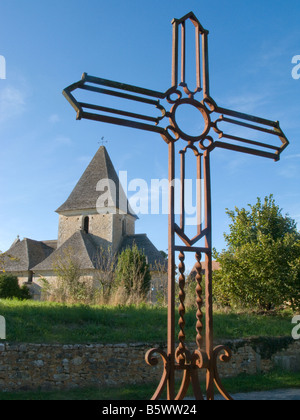 Die Kirche St Barthelemy in La Cassagne, Dordogne, Frankreich. Stockfoto