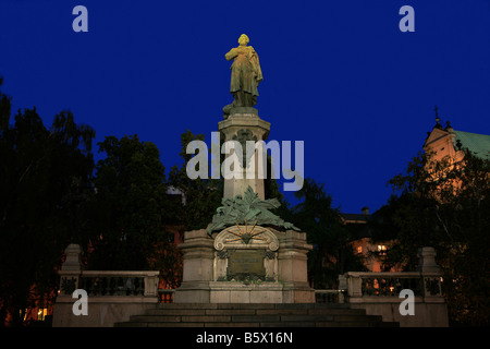 Statue des polnischen Dichters Adam Mickiewicz Bernard (1798-1855) in Warschau, Polen Stockfoto