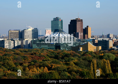 Blick von der Siegessäule im Sony Center in Berlin, Deutschland Stockfoto