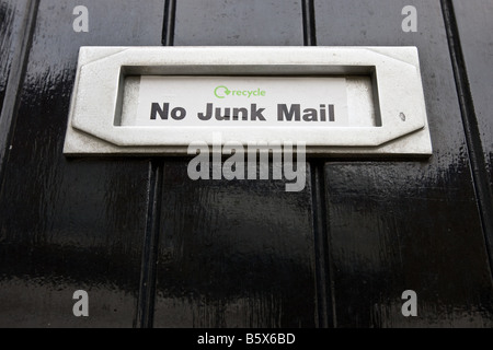 Keine Junk-Mail-Schild am Briefkasten Stockfoto