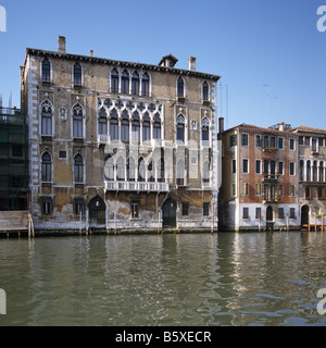 Palazzo Bernardo am Canale Grande in Venedig mit gotischen Fassade von ca. 1442 Stockfoto