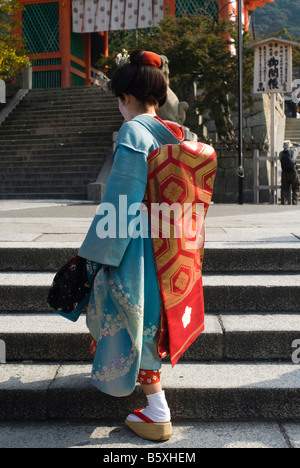 Maiko Lehrling Geisha Kimono KYOTO Japan bekleidet Stockfoto