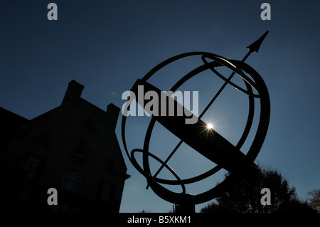 Armillary Bereichen Globus. Stockfoto