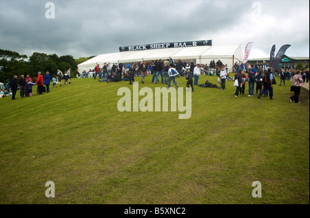 Schwarze Schafe Bierzelt an der Great Yorkshire Show 2008 Harrogate Yorkshire England Stockfoto