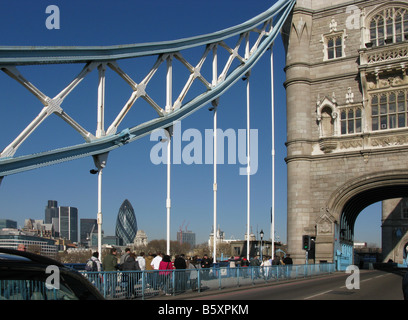 Stadtbild von London mit einem Detail der berühmten Tower Bridge Stockfoto