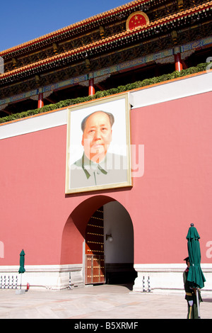 Bild von Mao am Tiananmen-Tor in Peking, China Stockfoto