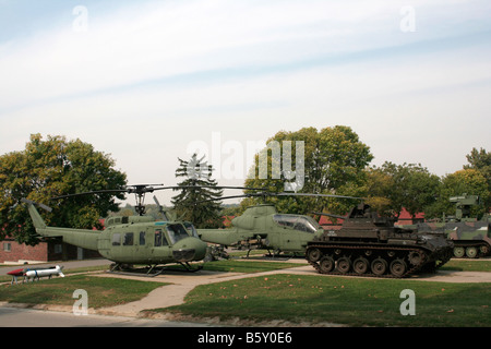 Statische Anzeige Gold Star Museum Camp Dodge Iowa, Vietnam-Ära Hubschrauber Stockfoto