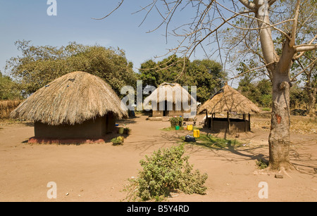 Dorf-Gehäuse in Mfuwe in South Luangwa, Sambia Stockfoto