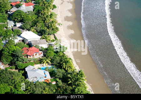 Arial Blick über den Strand in San Juan del Sur Nicaragua in Mittelamerika Pazifik Pazifikküste Stockfoto